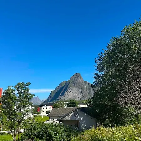 빌라 Reine Views *